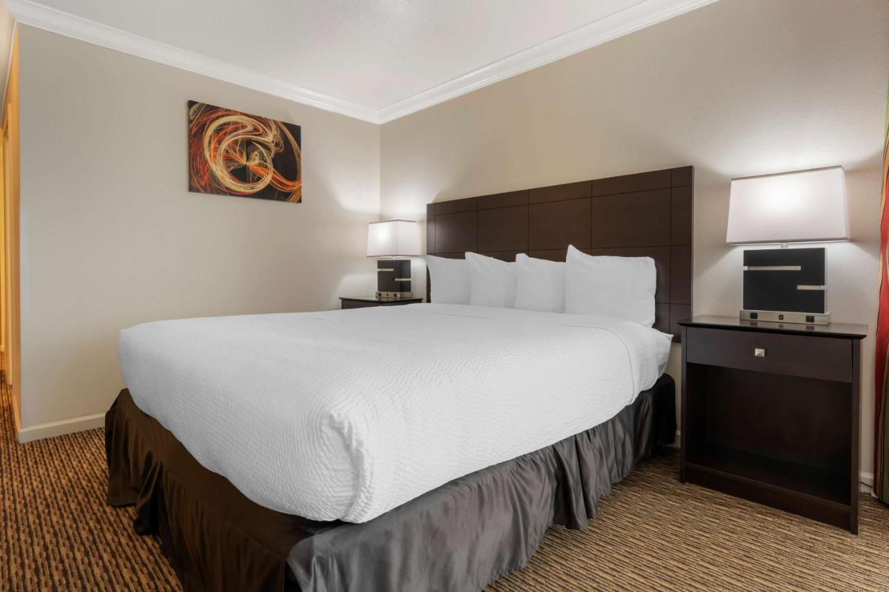 Best Western Colonial Inn Selma Bagian luar foto